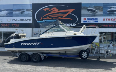 Sold – Trophy 2302WA